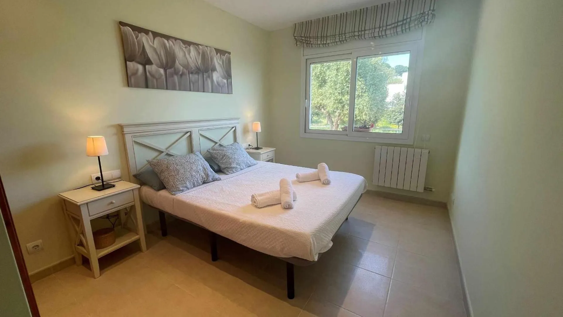 Villa Farell Just In Front Of The Sea Sant Pol De Mar